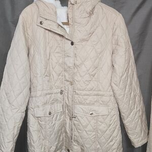Chic Beige Quilted Women's Puffer Coat NWOT
